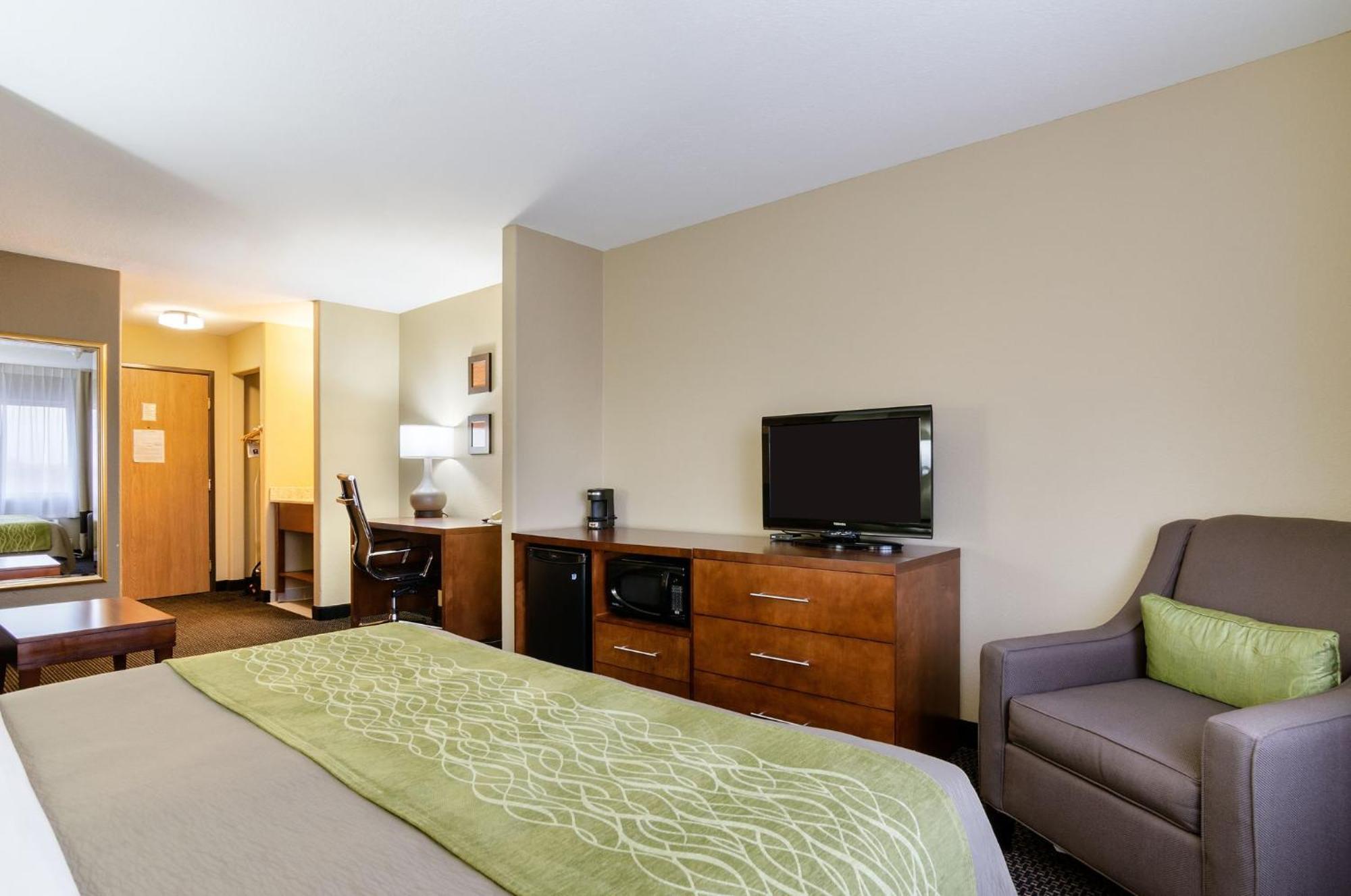 Comfort Inn Garden City Bagian luar foto